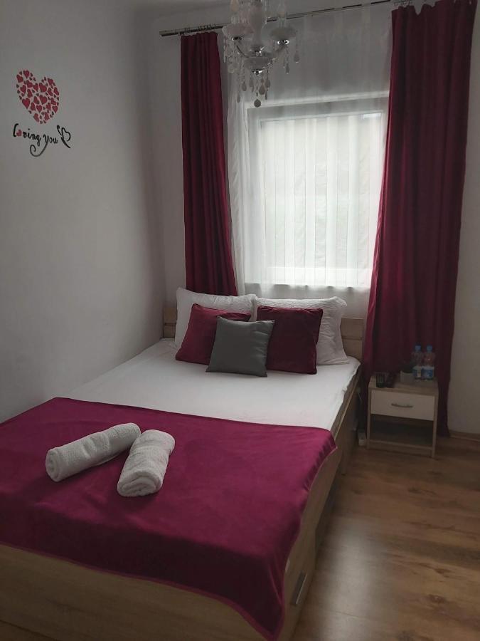 Panda Rooms Maribor Eksteriør billede