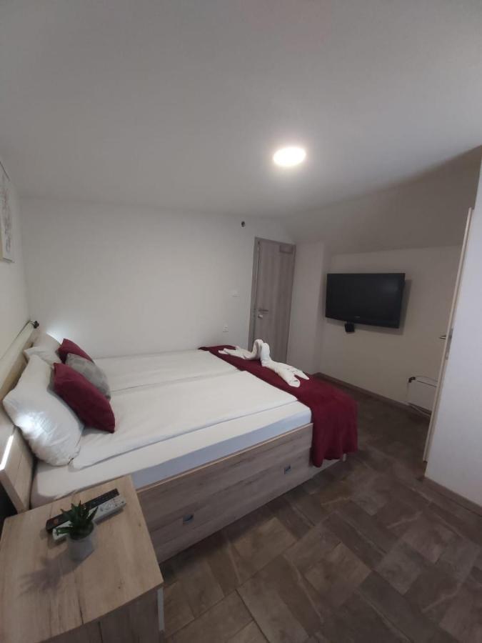 Panda Rooms Maribor Eksteriør billede