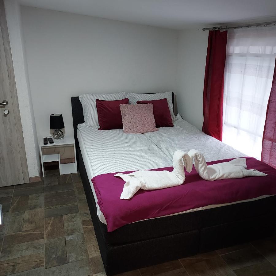 Panda Rooms Maribor Eksteriør billede