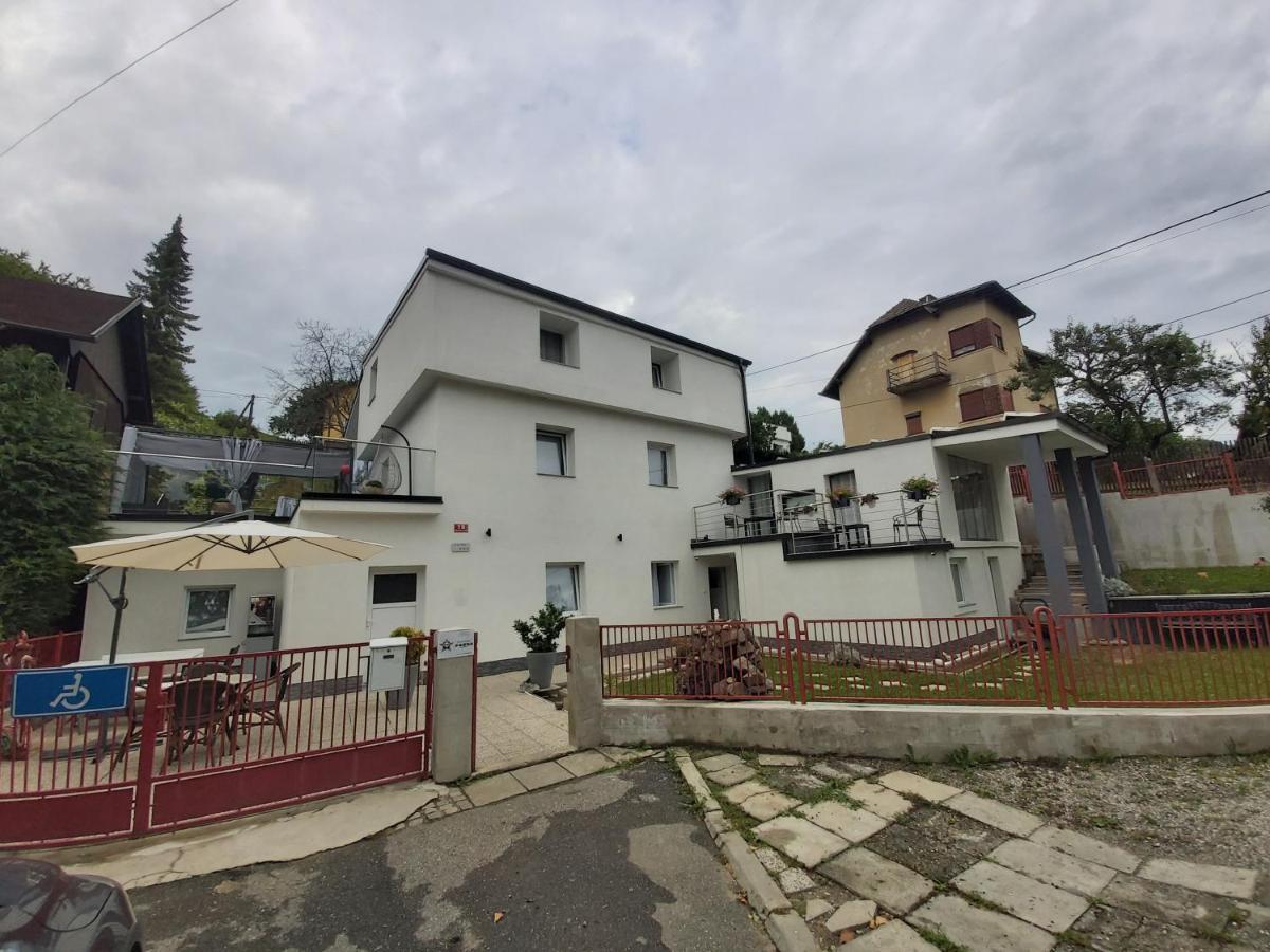 Panda Rooms Maribor Eksteriør billede