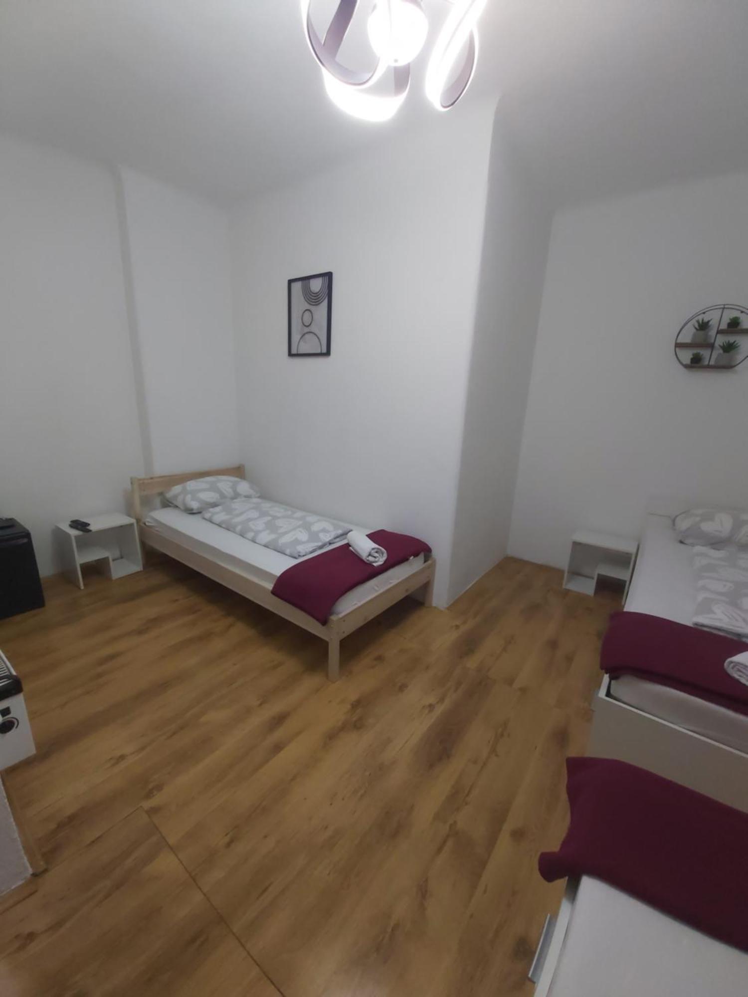 Panda Rooms Maribor Eksteriør billede