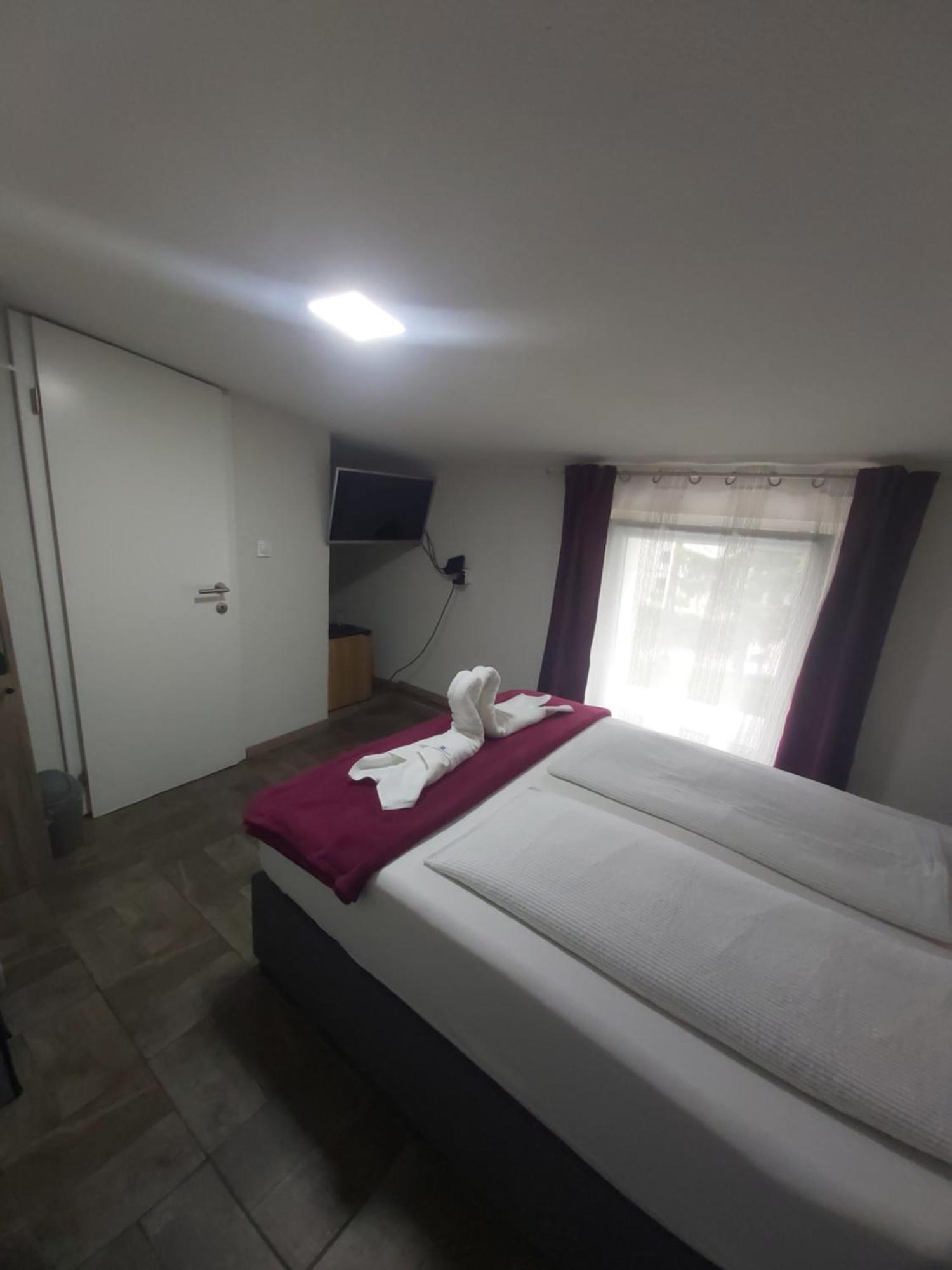 Panda Rooms Maribor Eksteriør billede