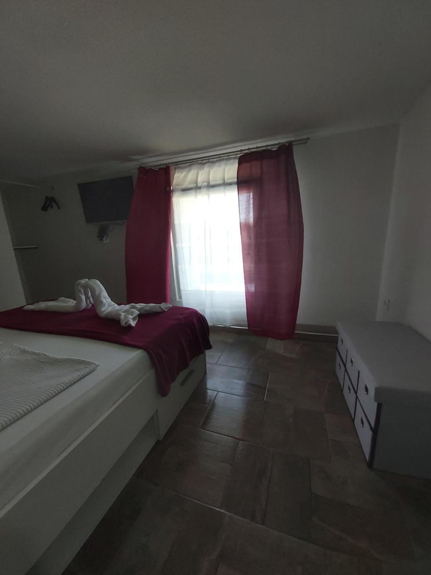 Panda Rooms Maribor Værelse billede