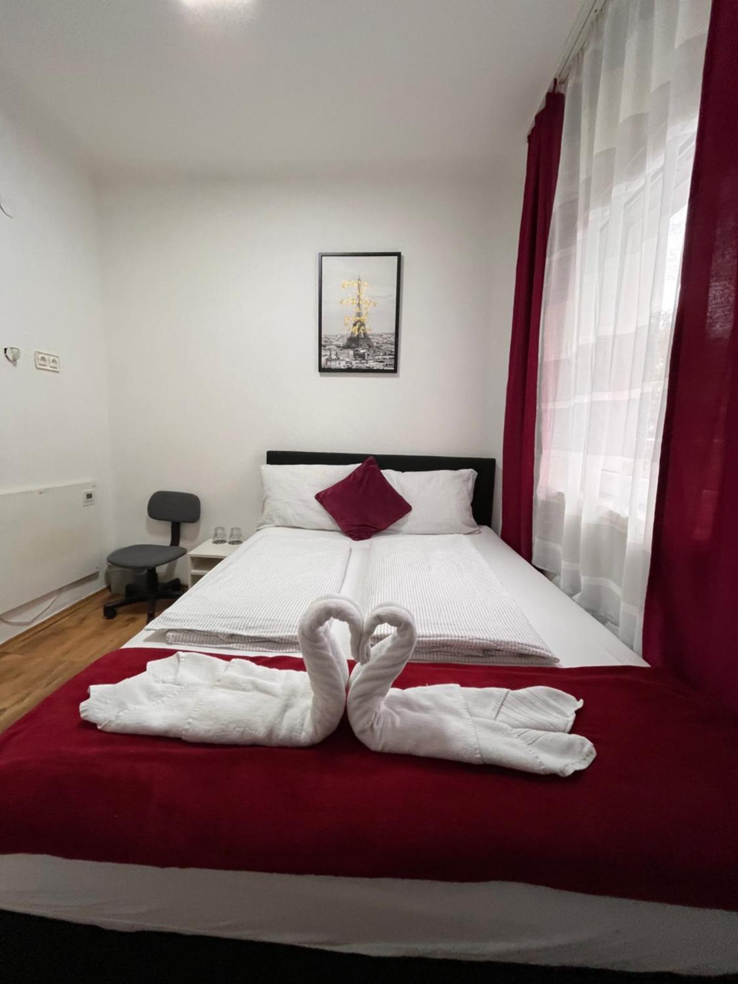 Panda Rooms Maribor Eksteriør billede